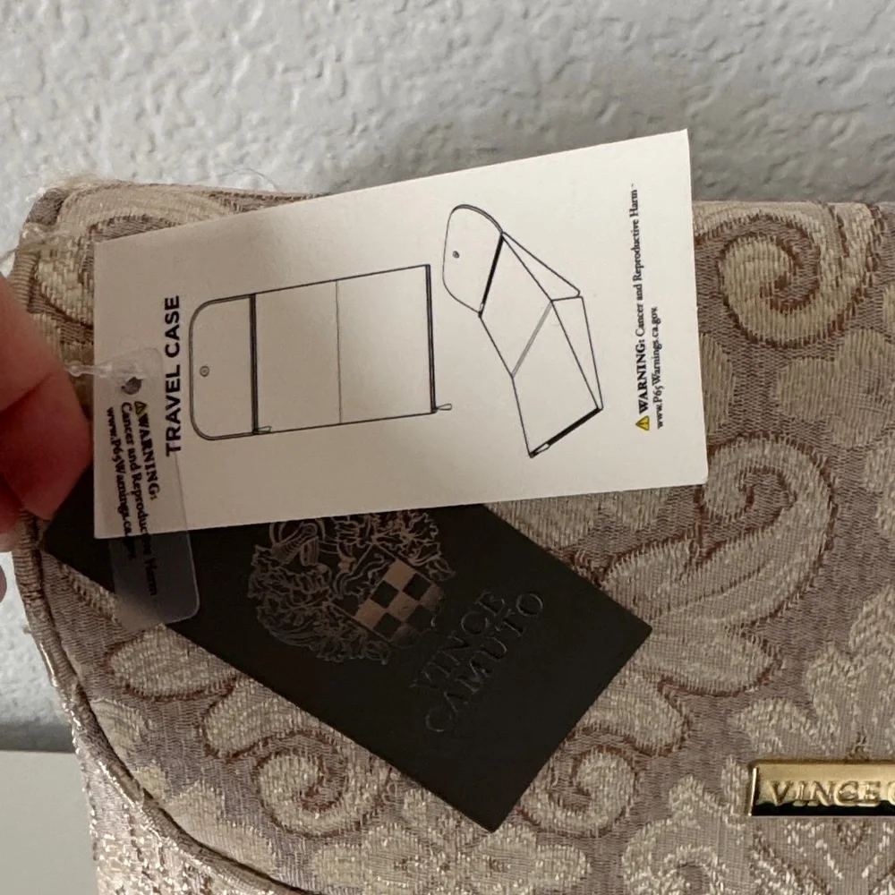 Elegant Cream and Gold Patterned Clutch
